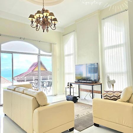 The Downhilltagaytay Resort Тагайтай Экстерьер фото